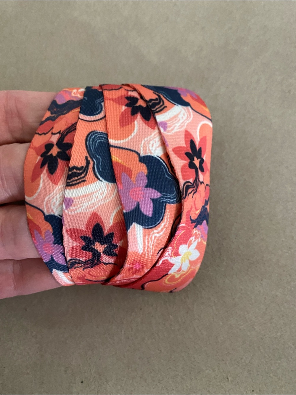 Vera Bradley Wide Lanyard - Rosa Agate Pink Floral. NWT